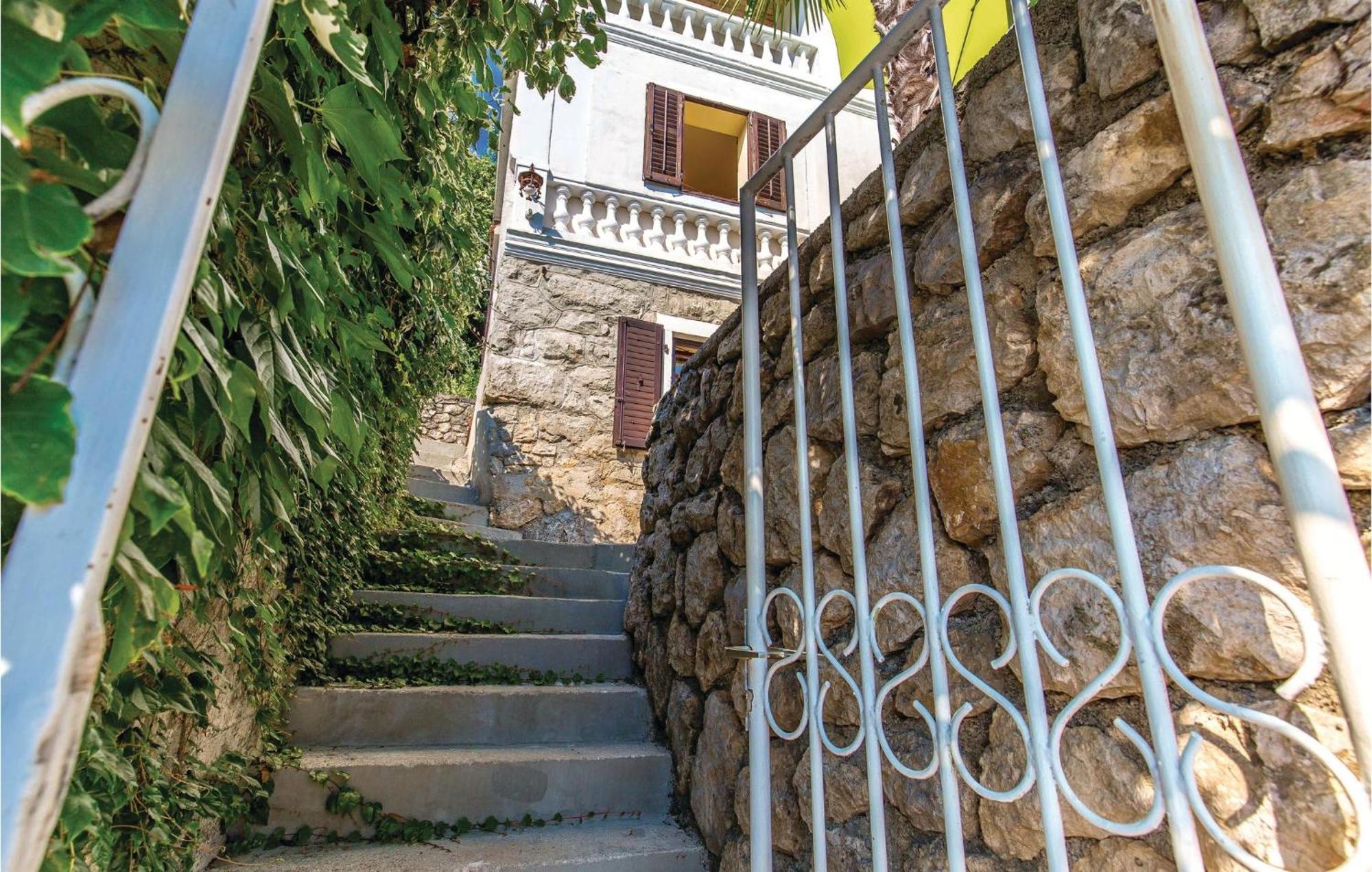 Nice Home In Moscenicka Draga With House Sea View Εξωτερικό φωτογραφία